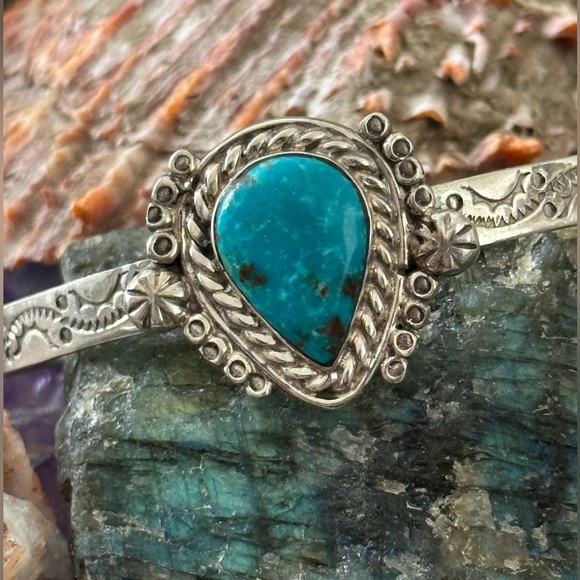 Turquoise Navajo sterling silver cuff